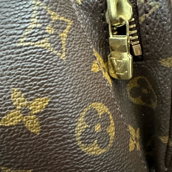 Louis Vuitton Brown Monogram Backpack (GM) - Picture 8 of 16